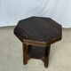 Table d'appoint octogonale piètement quadripode à entretoise de style moderniste