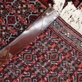 Tapis Nain Vintage du Moyen-Orient, Années 1970, Élégance et Raffinement