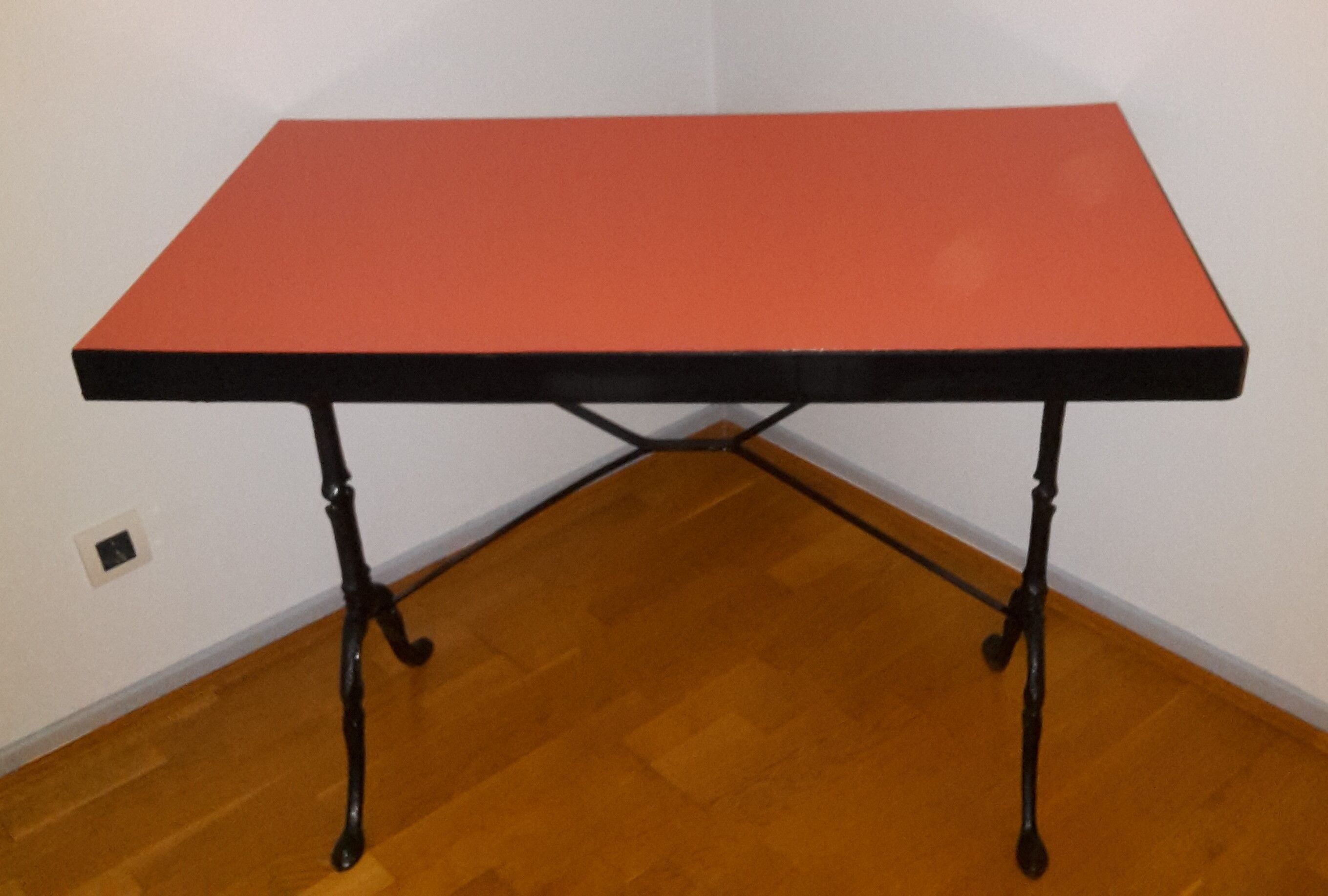 Table bistrot