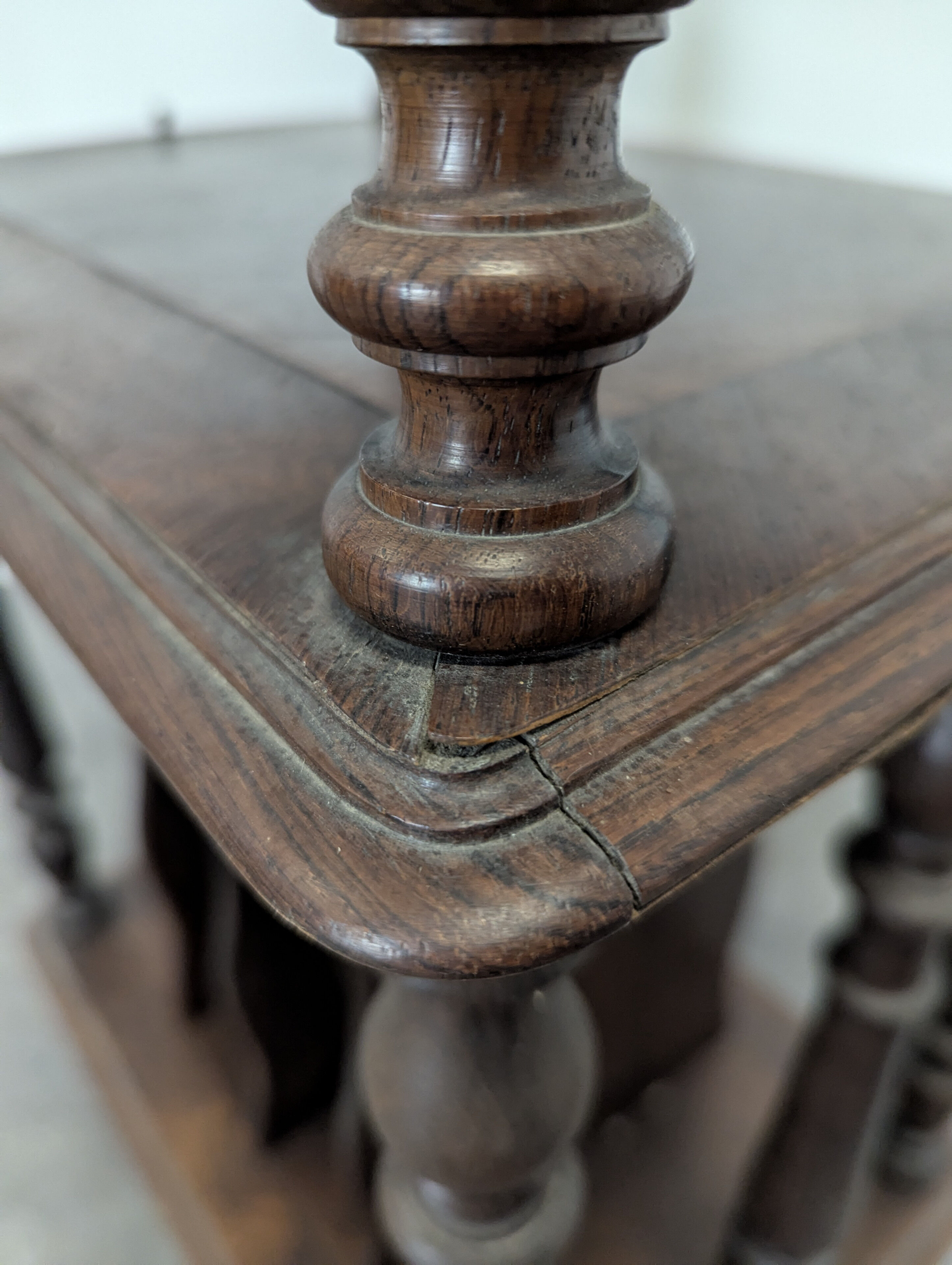 Rosewood music cabinet from the Napoleon III period