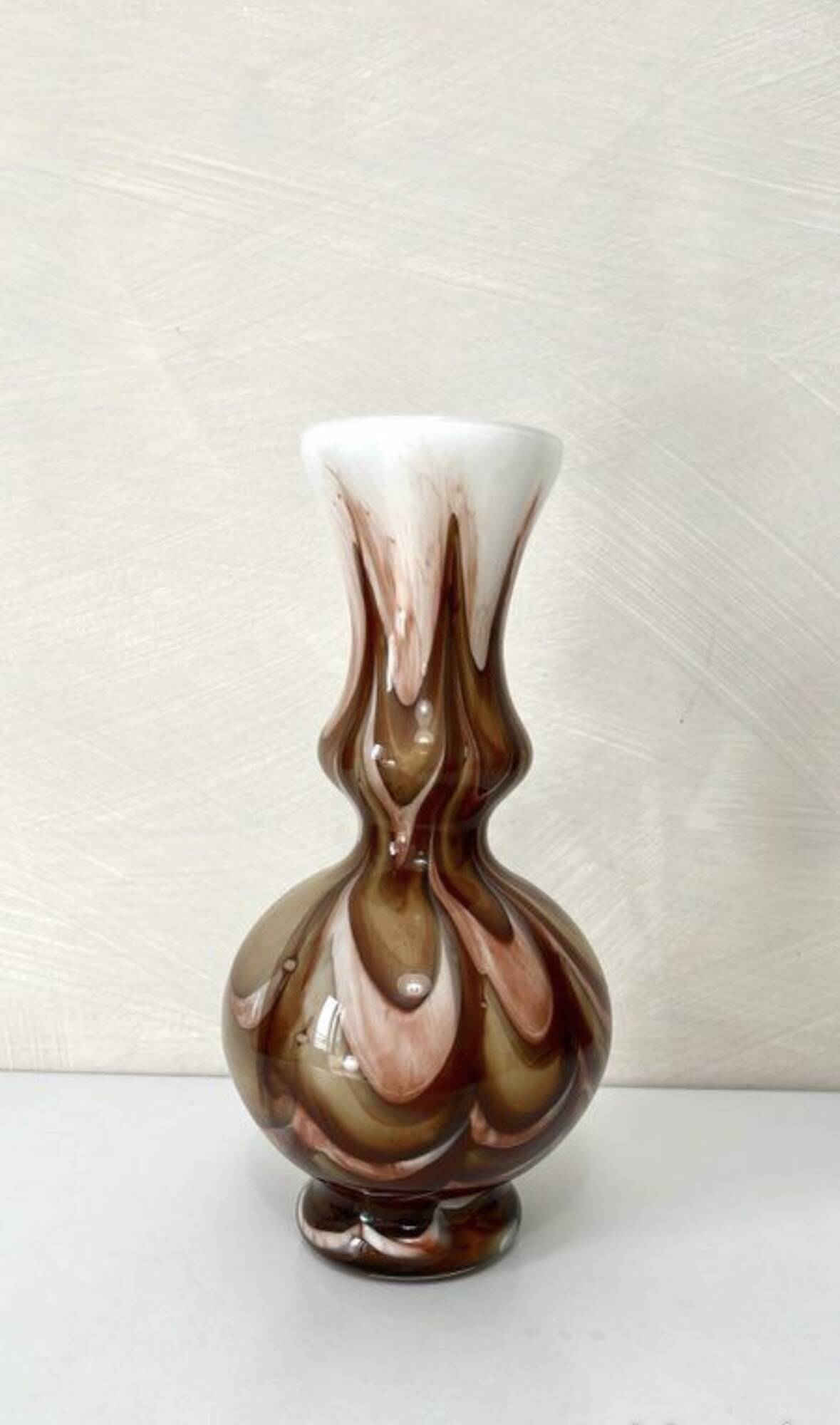 Murano glass vase, white and brown opaline with a swirl pattern from the 1970s.