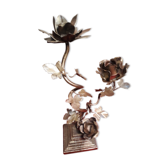 Chandelier en fer motif  fleural et pied en fonte d acier   2kg   40x24cm 1970