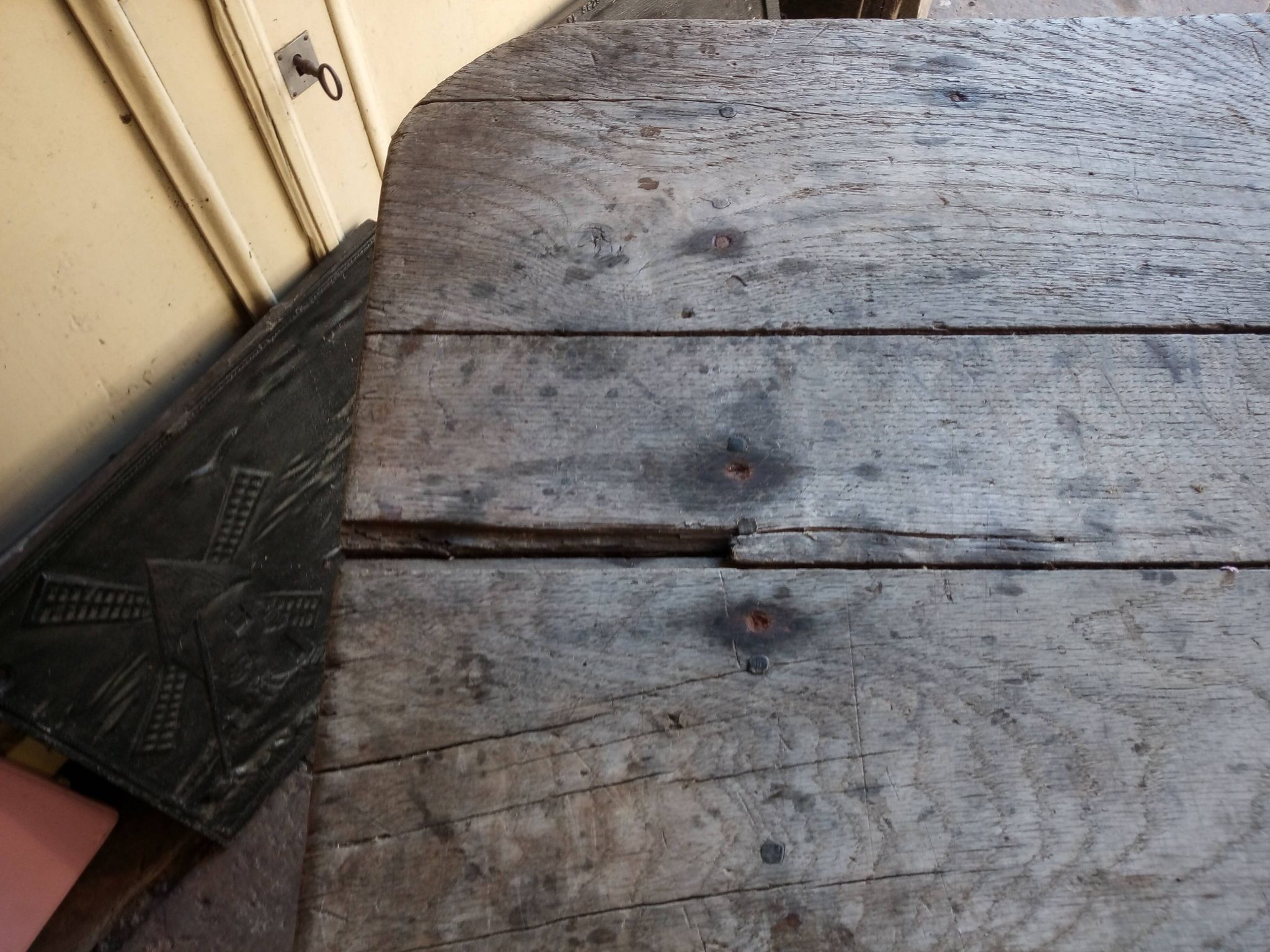 Table de ferme basse