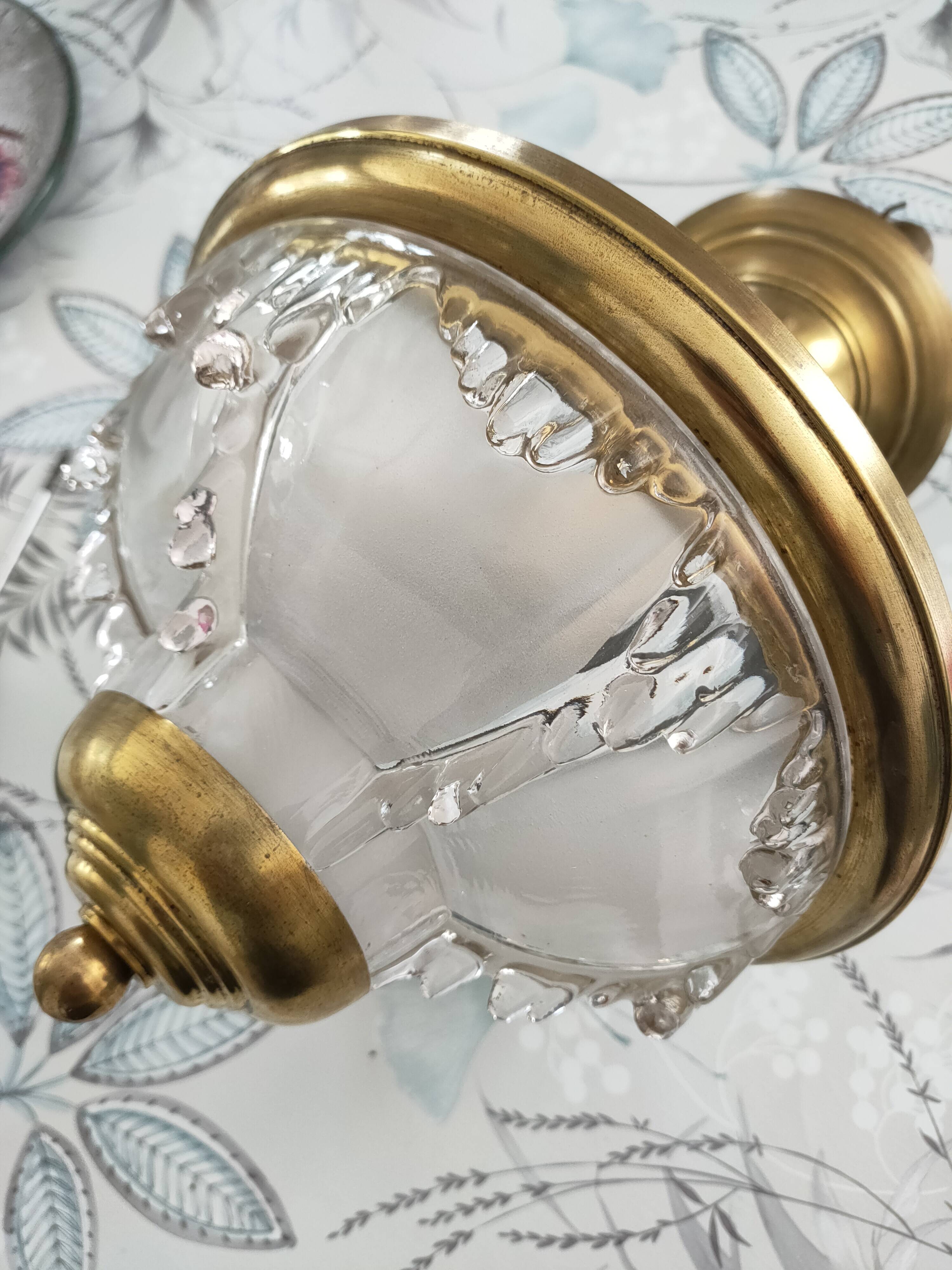 Art Deco suspension