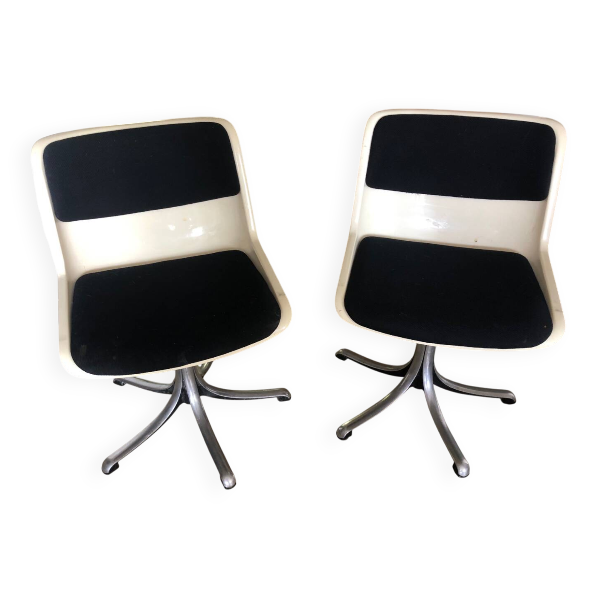 Pair of Modus swivel chairs by Osvaldo Borsani