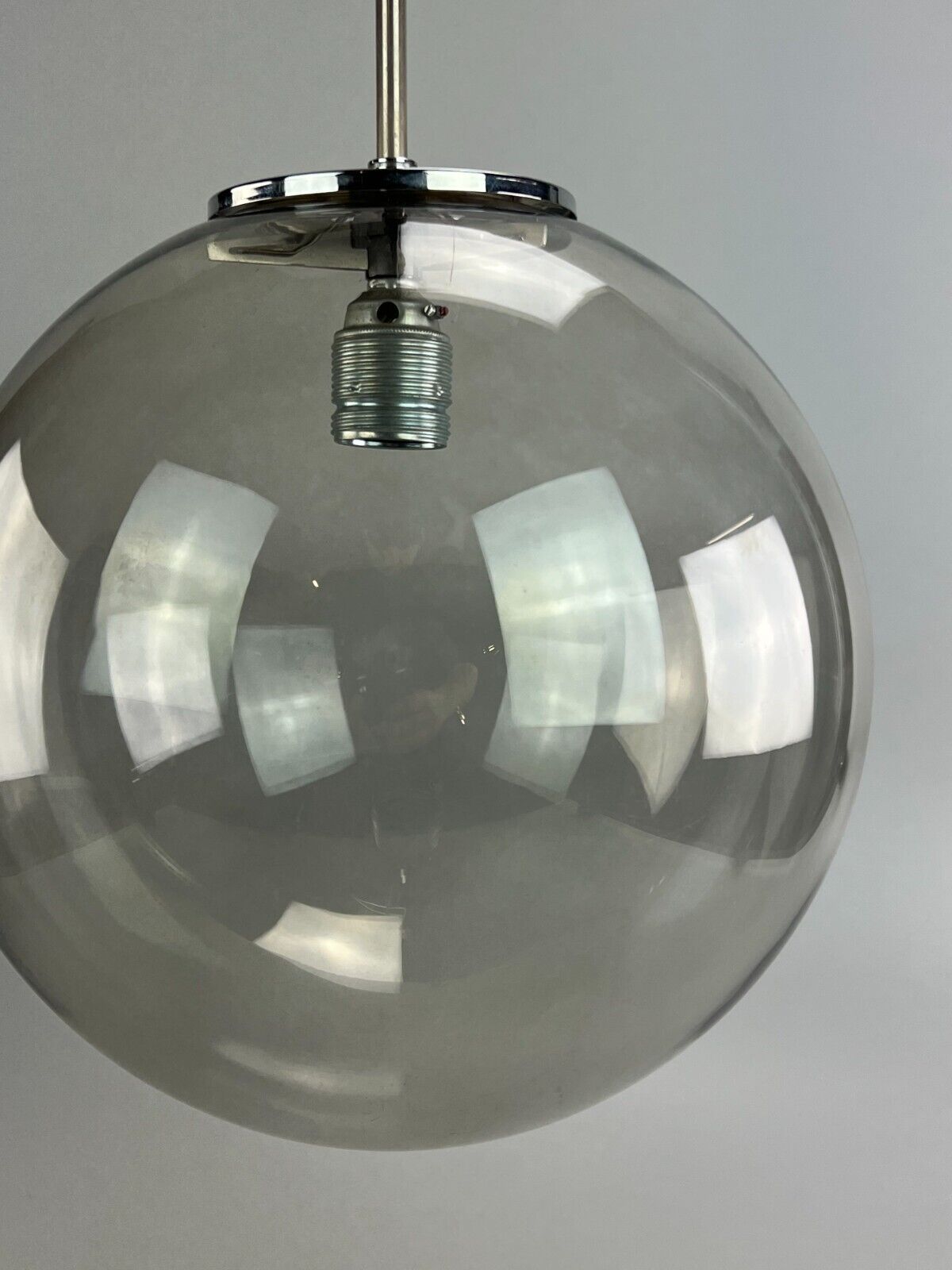 Limburg “Globe” pendant light