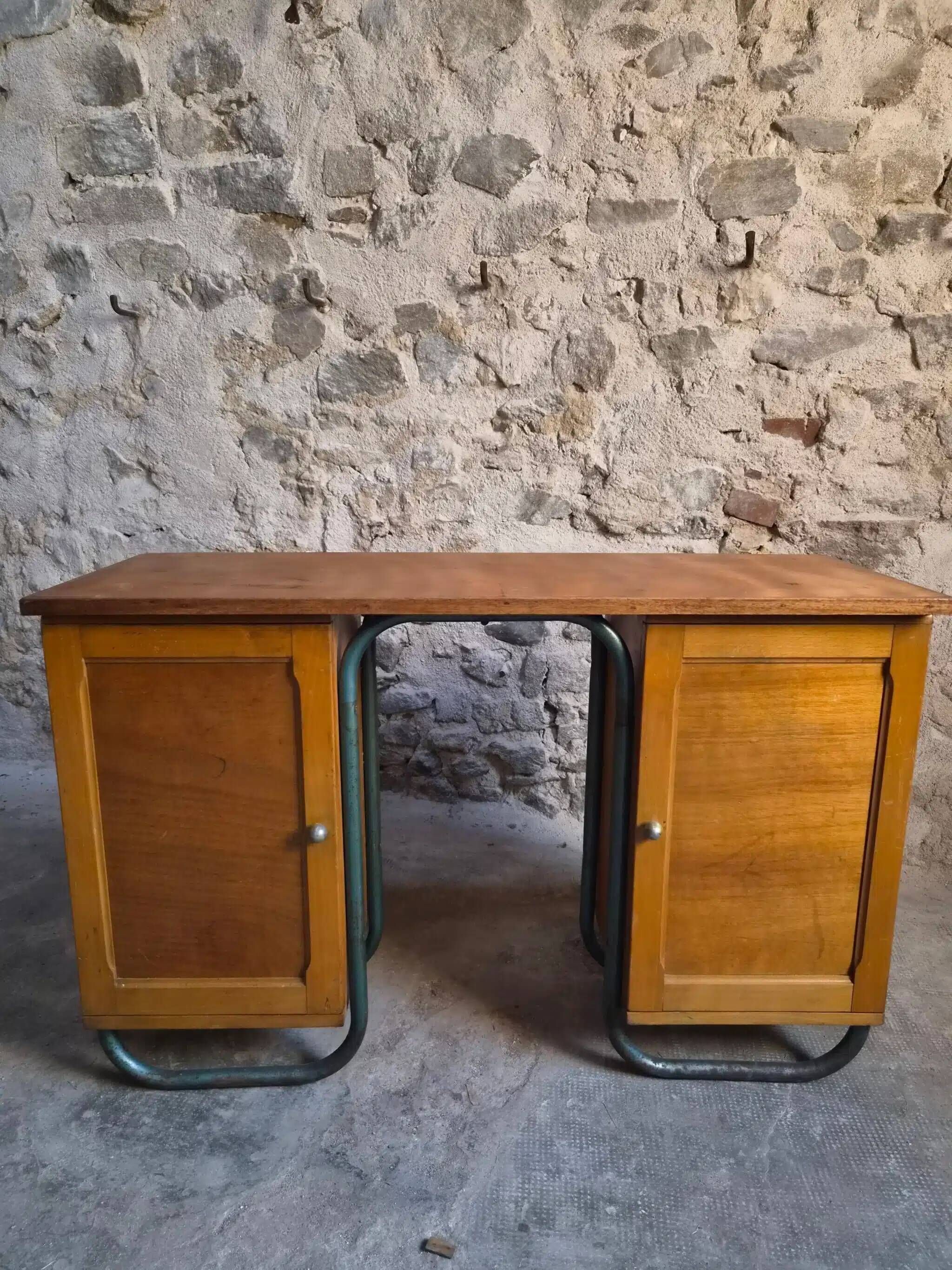 Bureau d'écriture moderniste français en hêtre et acier tubulaire, années 1930