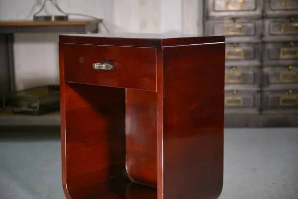 Art Deco mahogany bedside table/occasional unit with lacquered finish, 1930s