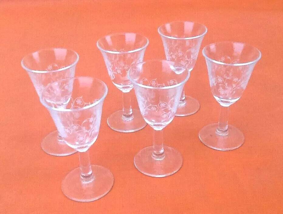 1970s 6 engraved "Tulip" glasses