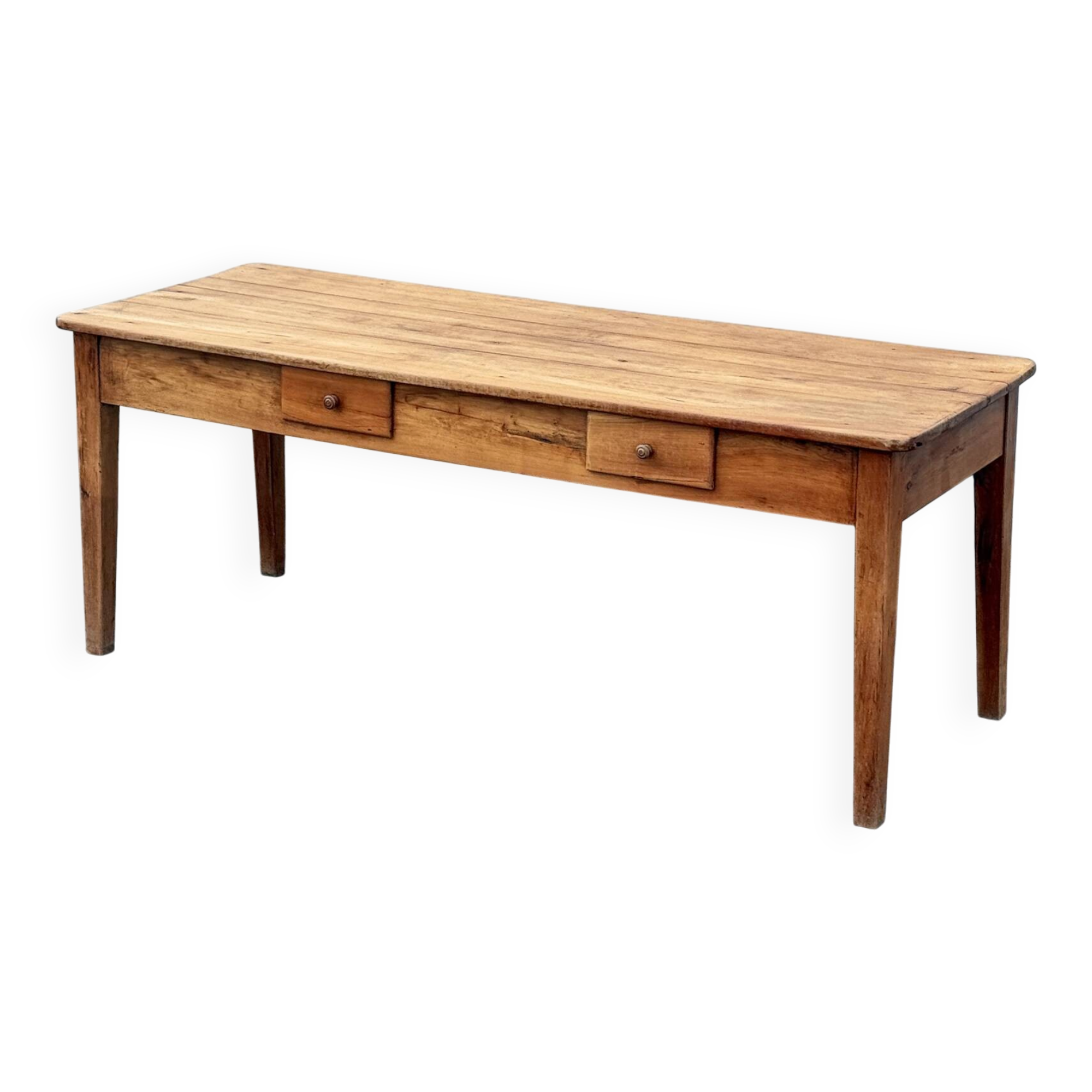 Grande table en noyer massif