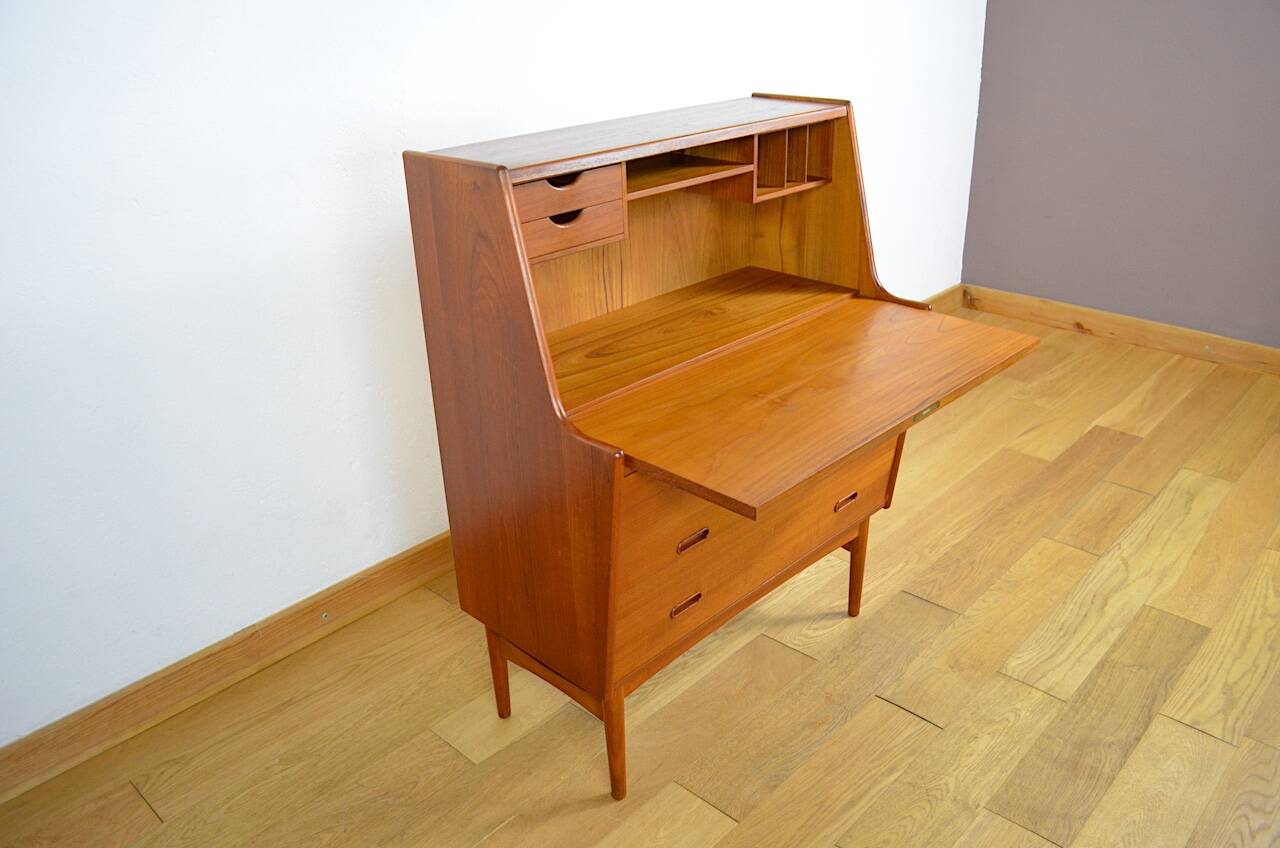 Danish Teak Secretary by Arne Wahl Iversen, Vinde Mobelfabrik Edition 1