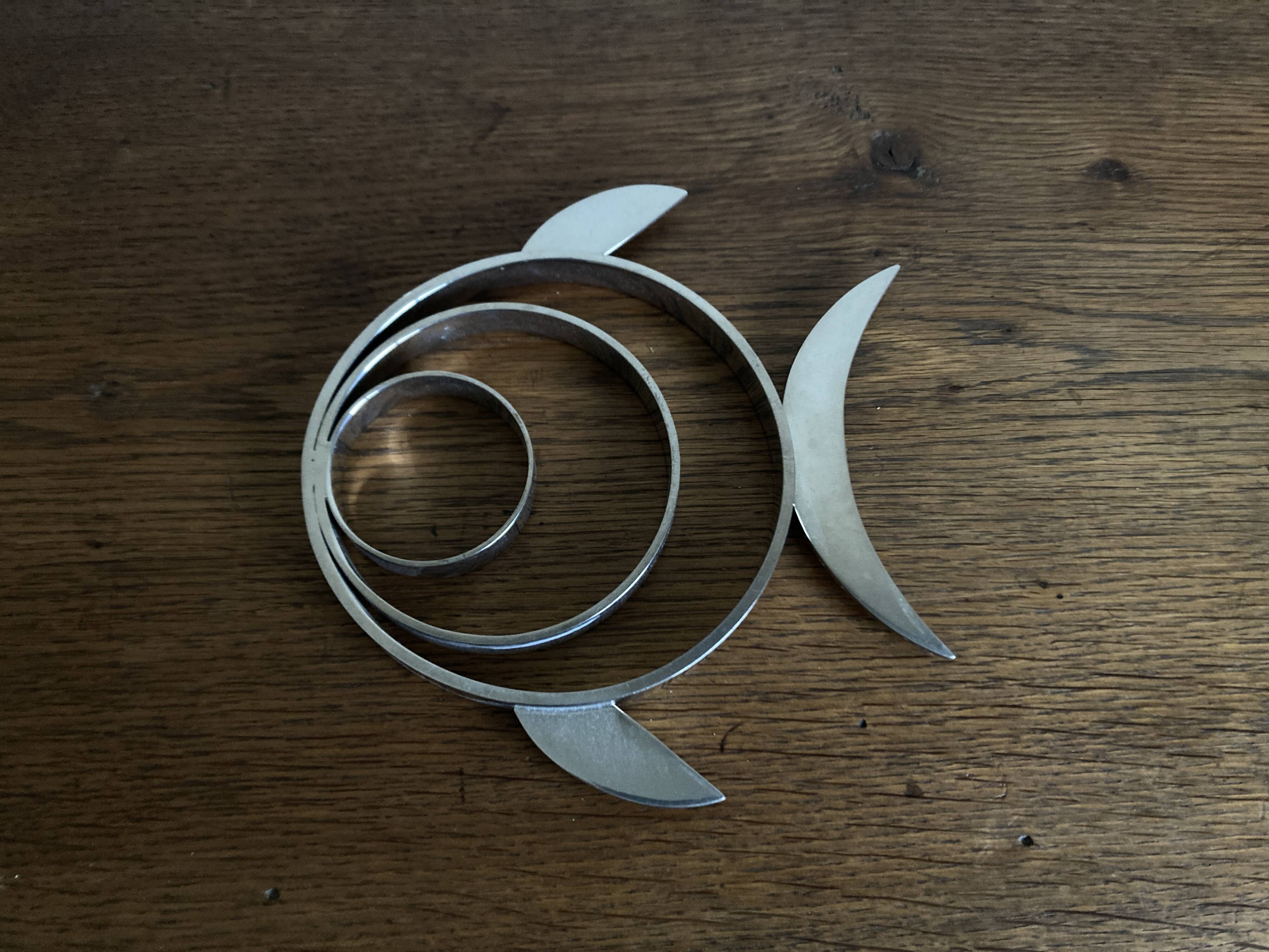 Chrome fish trivet 1970 space age
