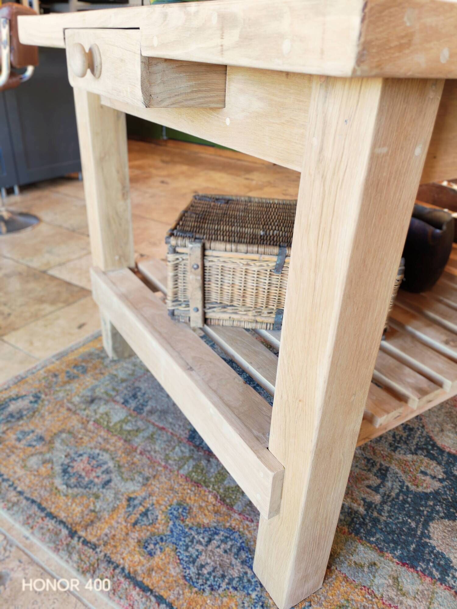 Solid raw oak table/island type "butcher's block" 180x105