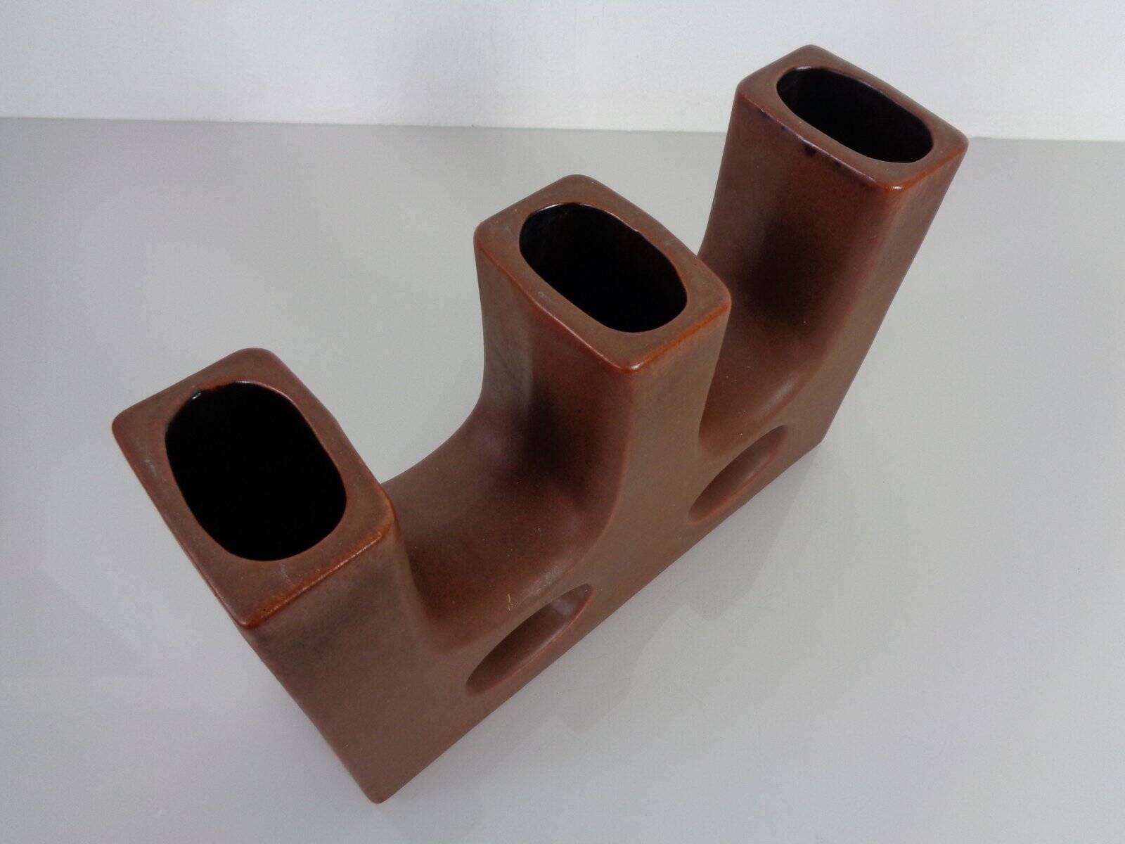 Dutch studio ceramic vase by Marius & Hugo Van Woerden for Vest Keramiek, 1970s