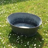 Old zinc basin oval shape with two handles