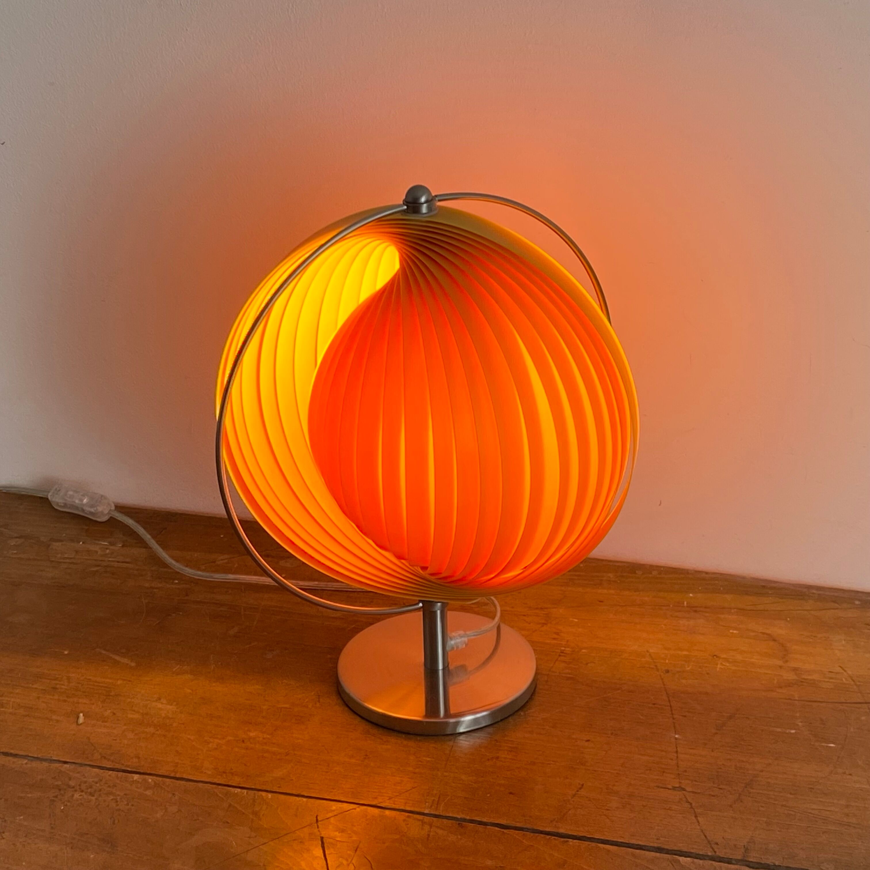 Lampe Moon réédition par Kare, 1980