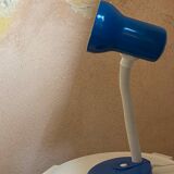 Desk lamp