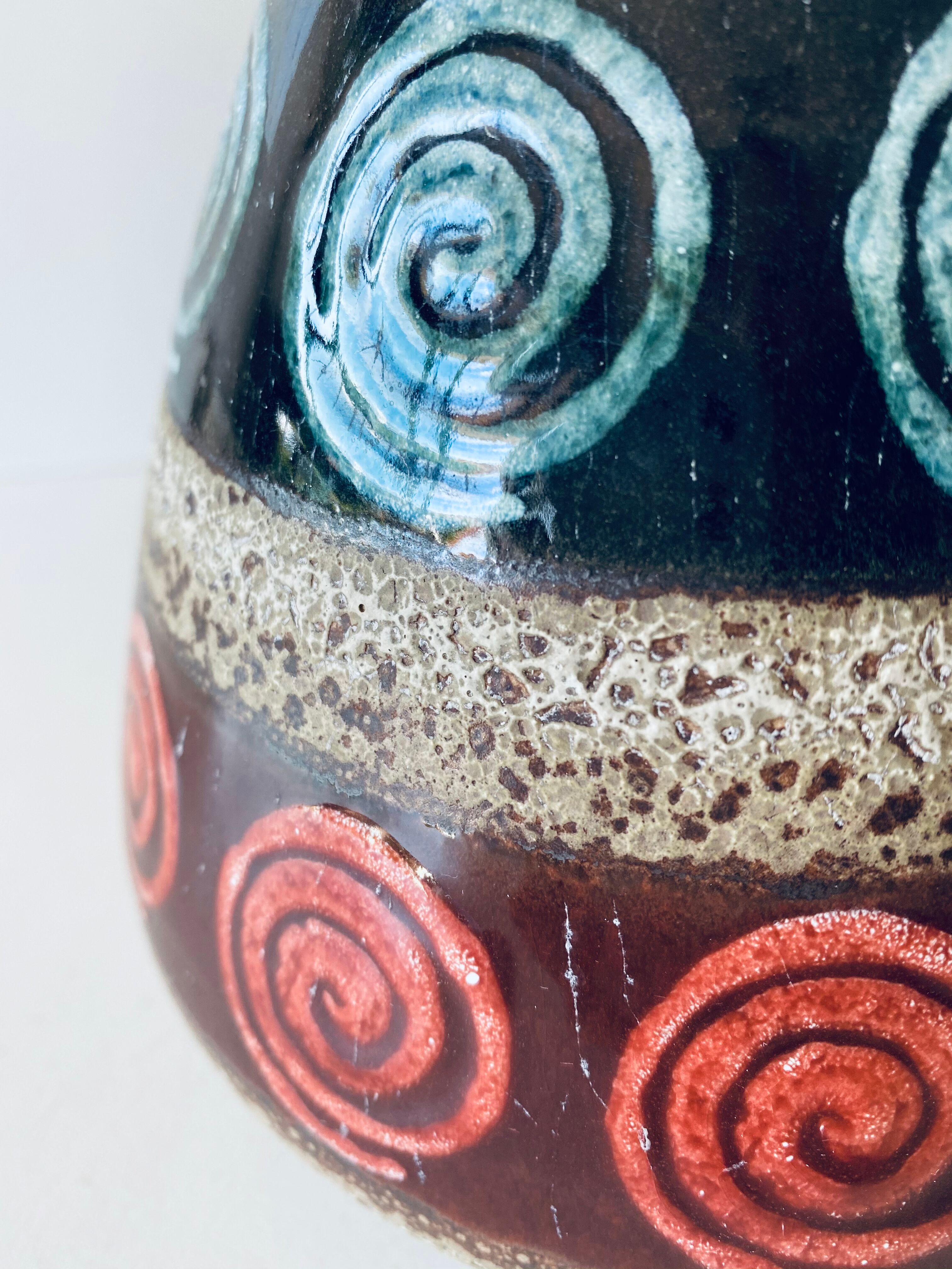 50s spiral decoration pitcher