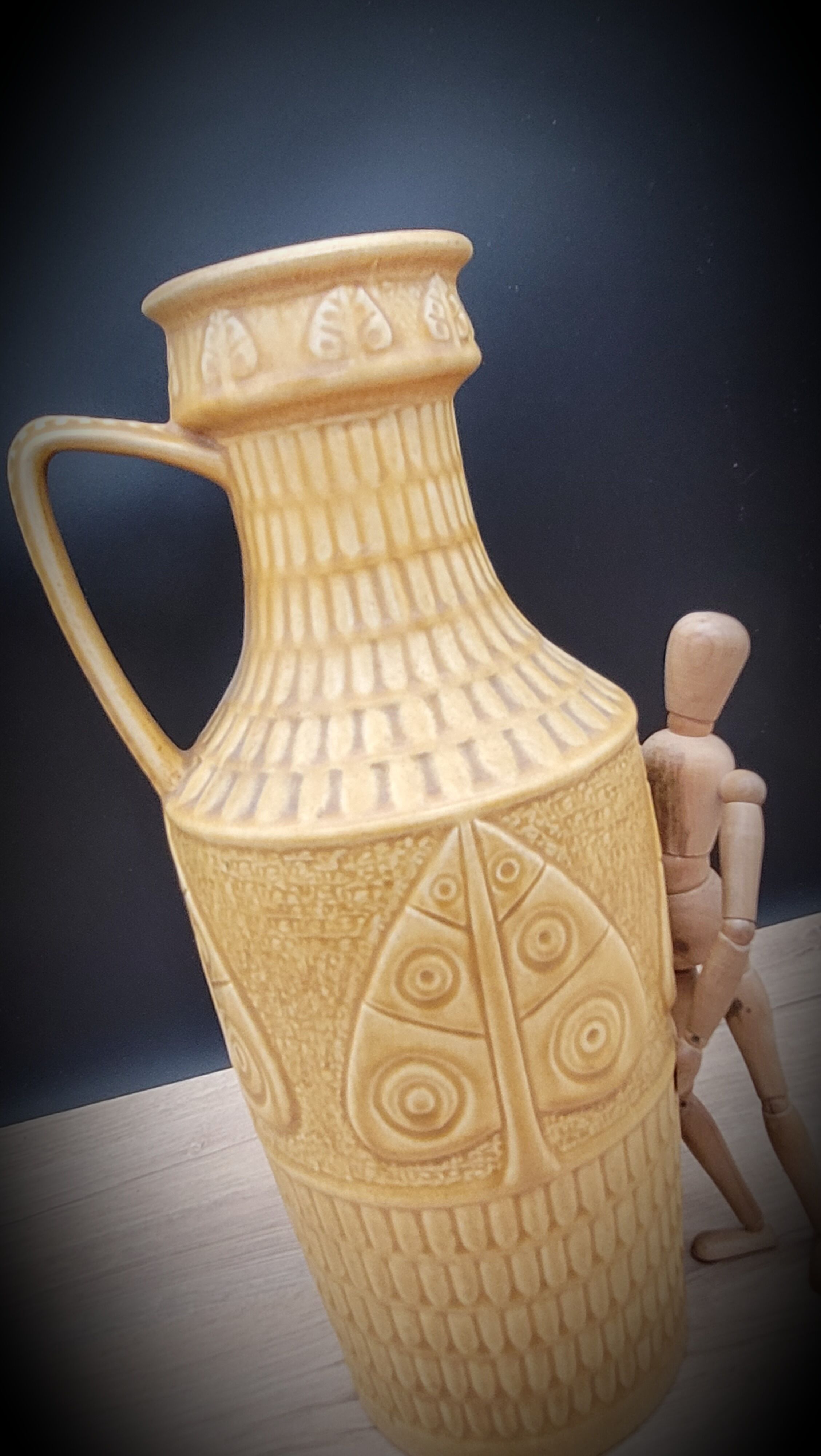 Vase West Germany yellow 269-45