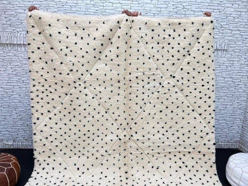 Handmade pure wool Berber rug size 250 x 250 cm