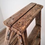 Wooden painter stepladder