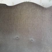 Paire de fauteuils Bergère tonneau sculpturale
