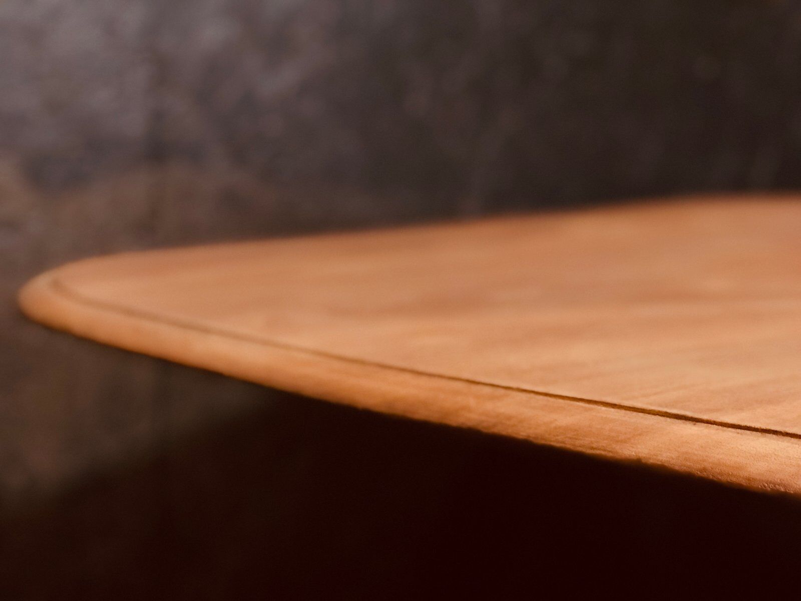 Victorian Tilting Breakfast Table in Raw Wood Mahogany