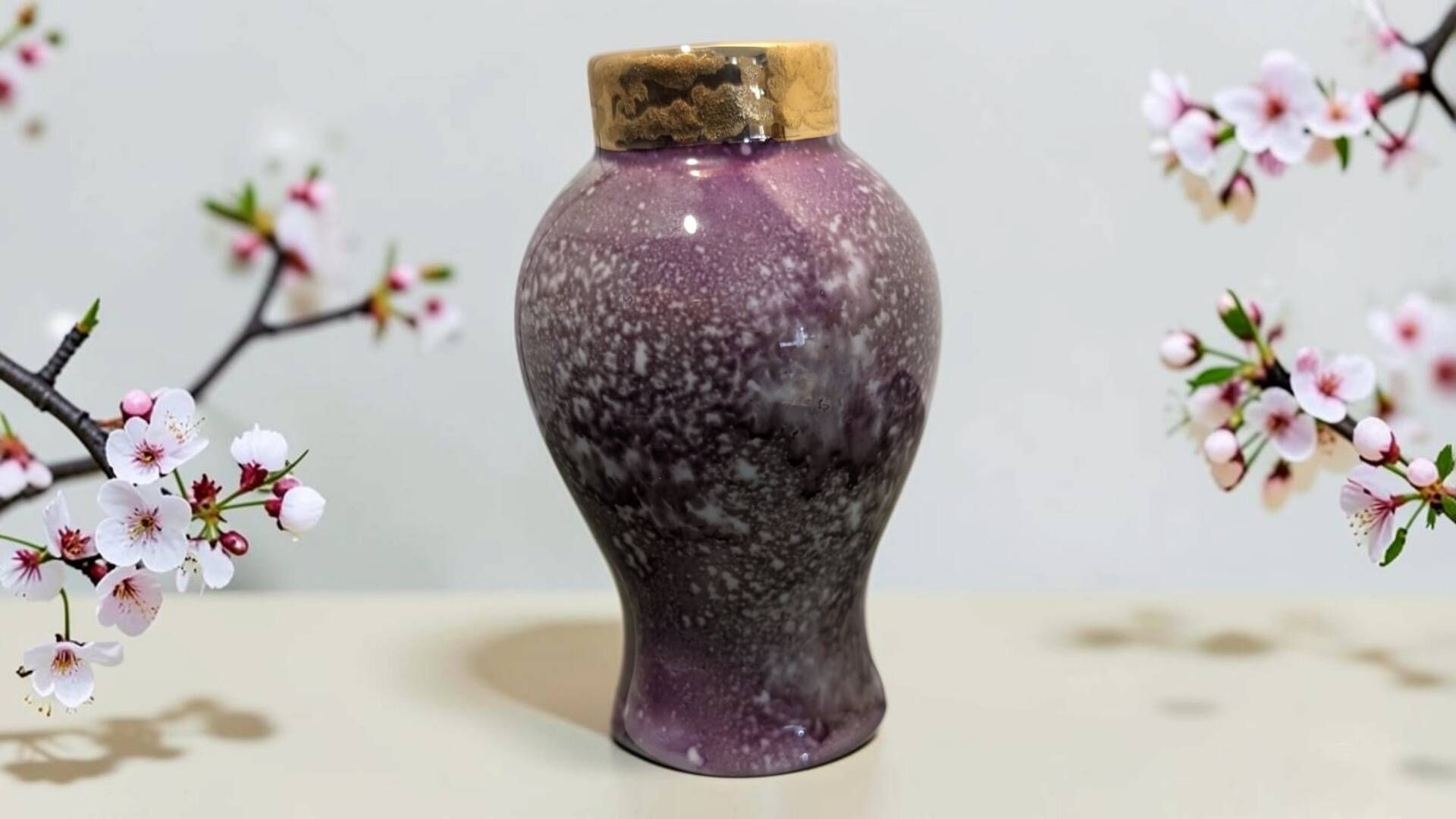 Small vase in Limoges porcelain – speckled purple decoration – Painted by Ma