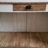 Kitchen Counter / Island