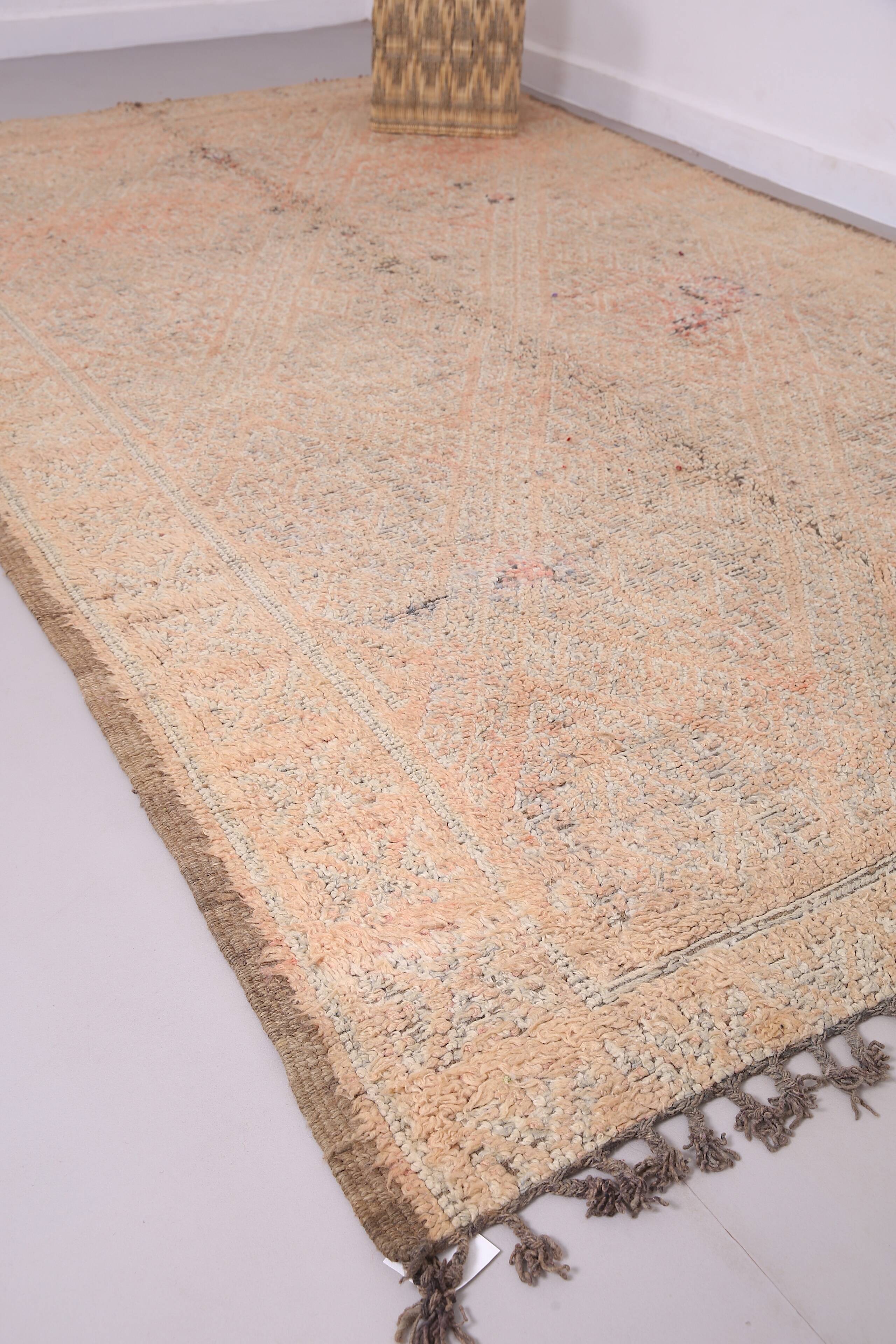Vintage Beni Mguild Rug 305 x 326 cm - Moroccan Rug - Authentic Berber Rug