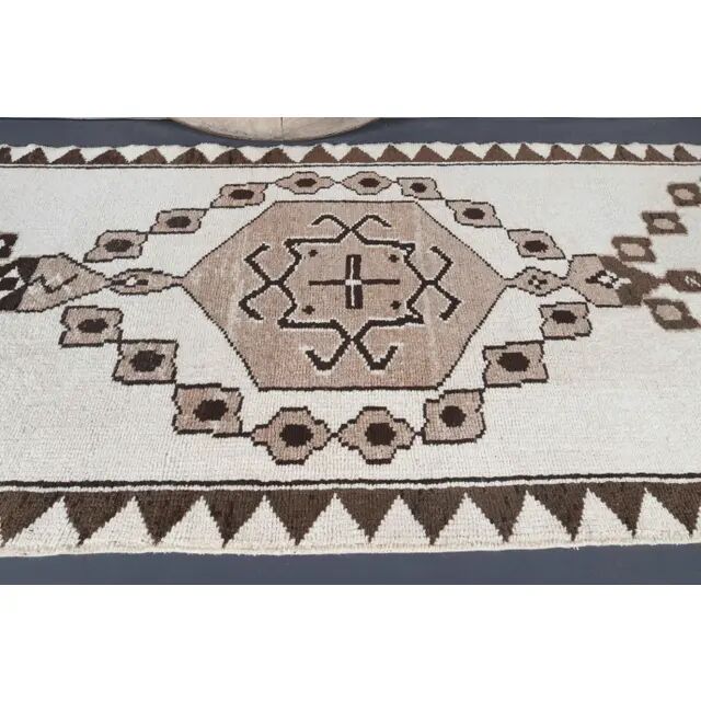 Vintage Turkish Oushak Handmade Wool Cotton White Runner Rug 100x320