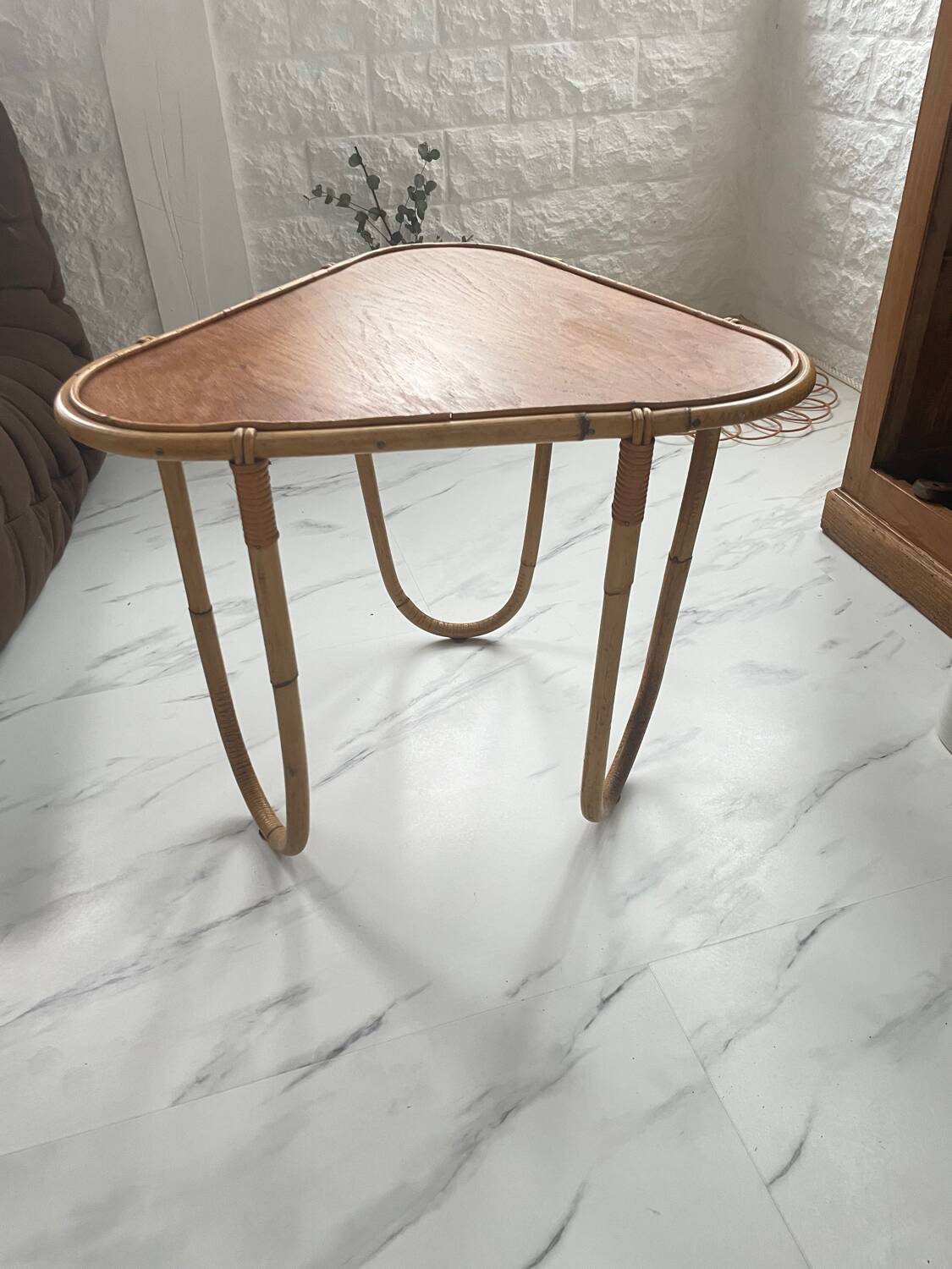 Small banbou tripod table from the 70s