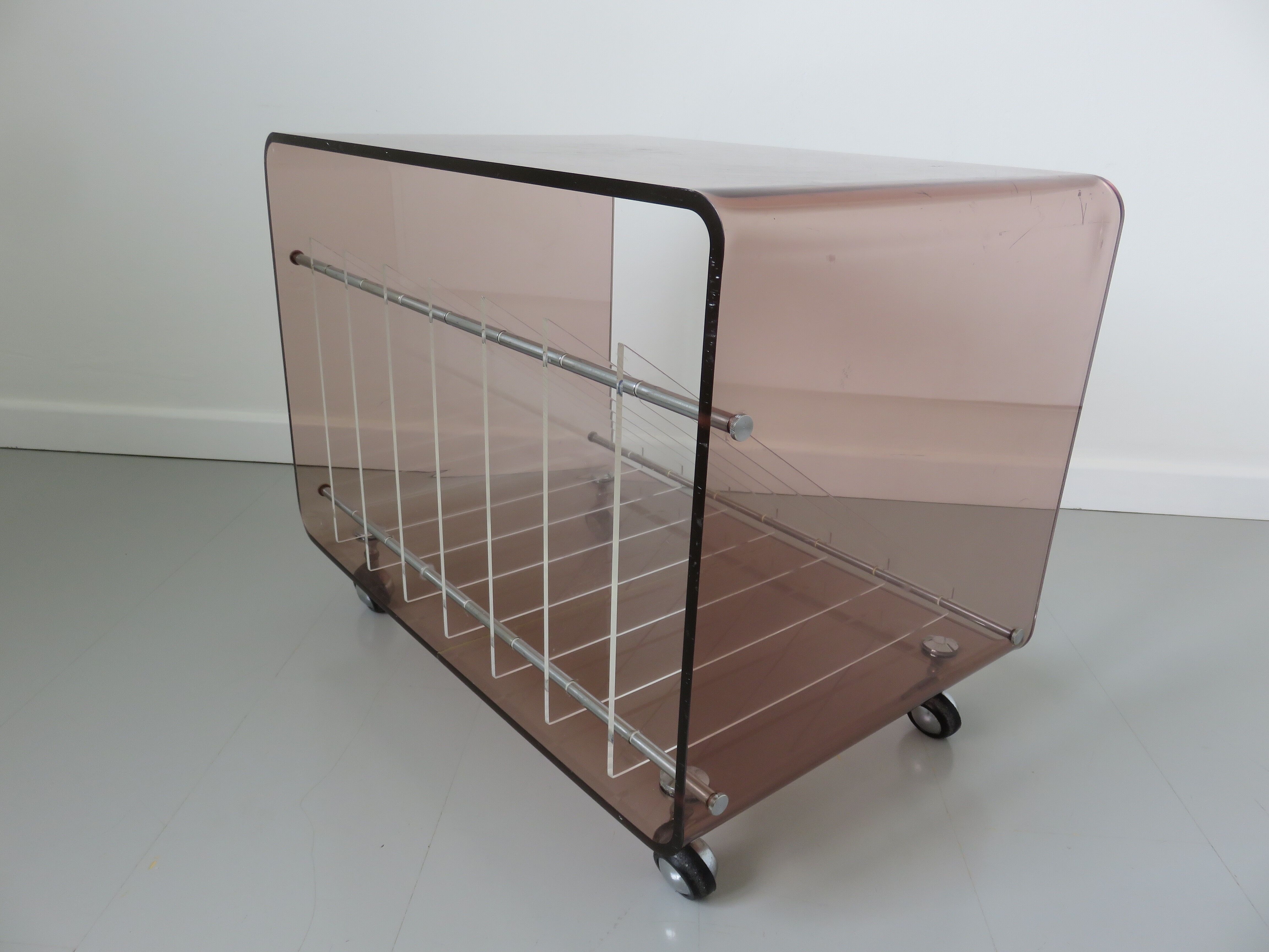 Table Hifi range vinylroche Bobois in 70s plexiglass