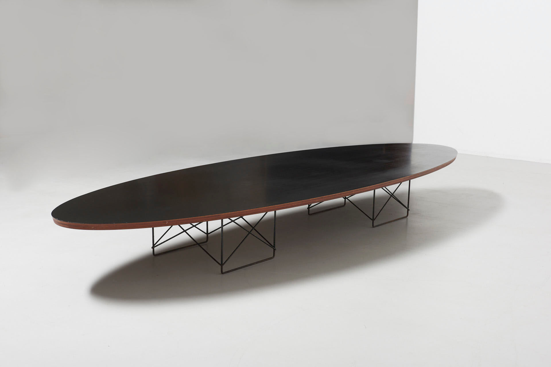 Surfboard coffee table - Charles Eames - 1951
