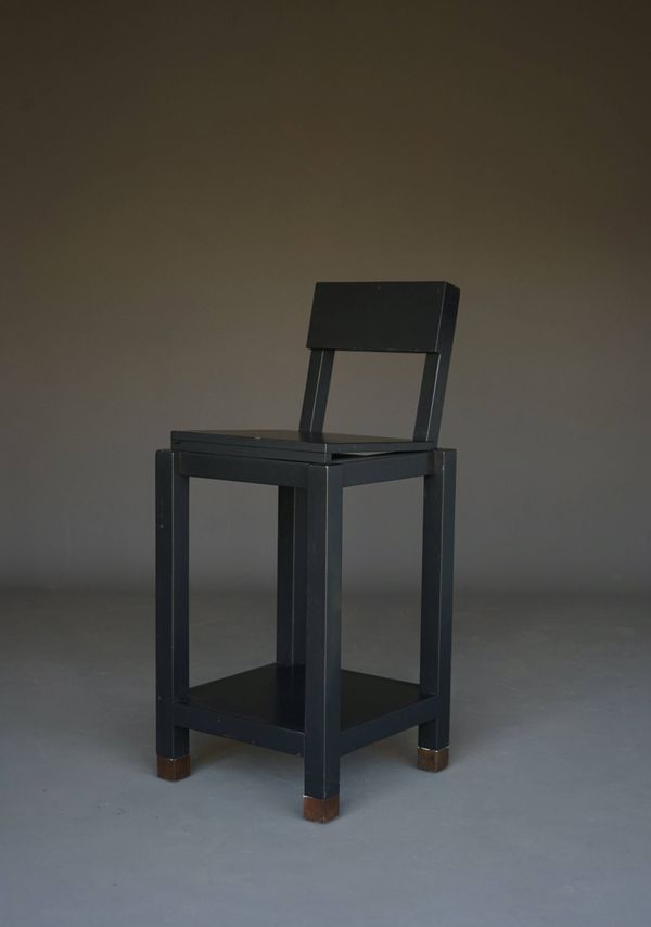 Tabouret haut de Pepijn Fabius Clovid, années 2020.