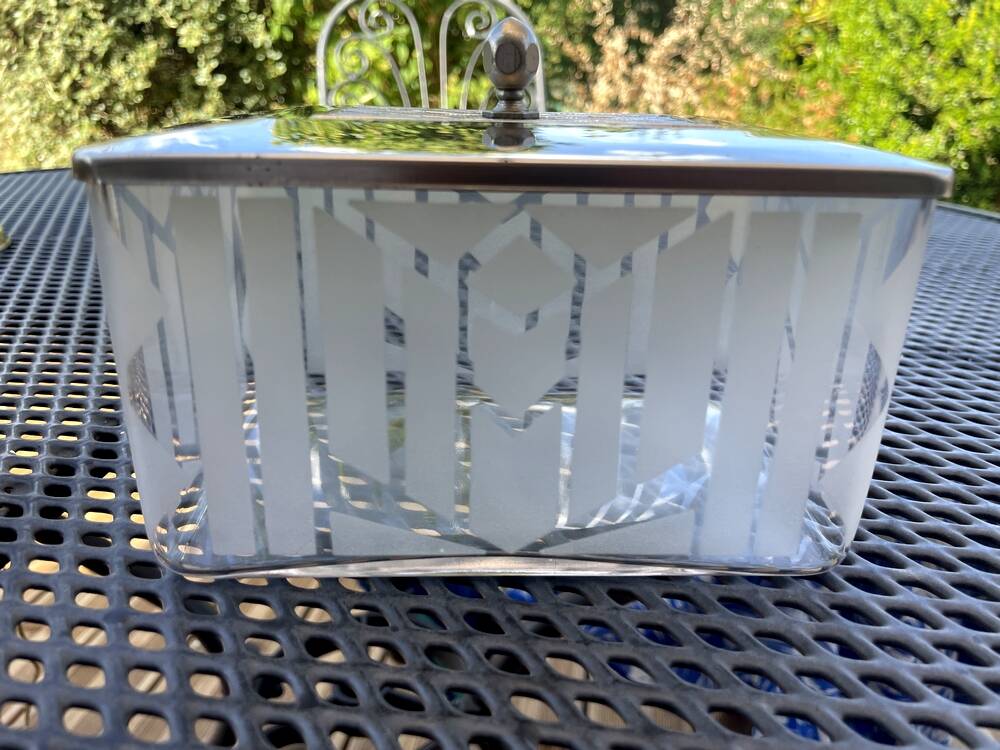 Art Deco biscuit tin in frosted glass with a silver lid, confectionery.