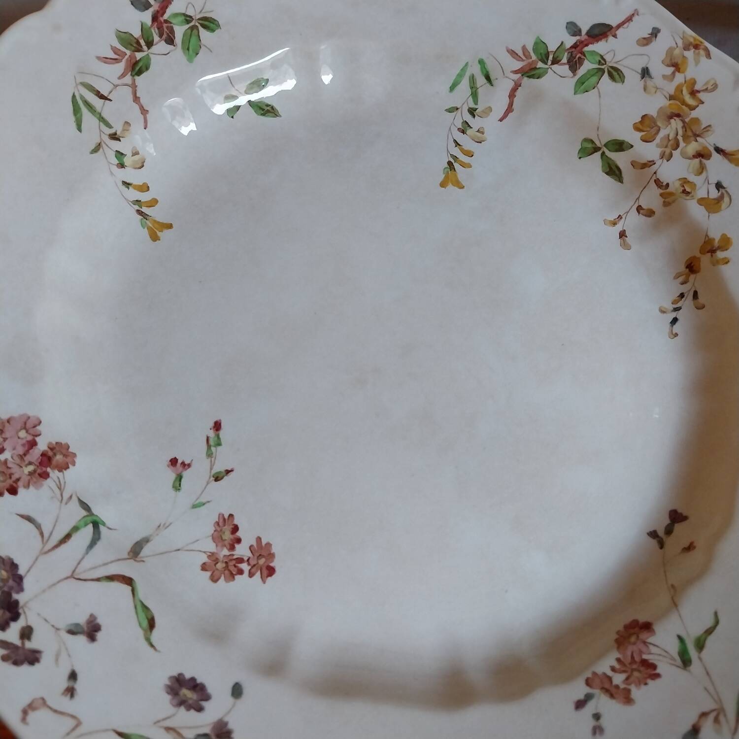 Large antique English-made deep dish