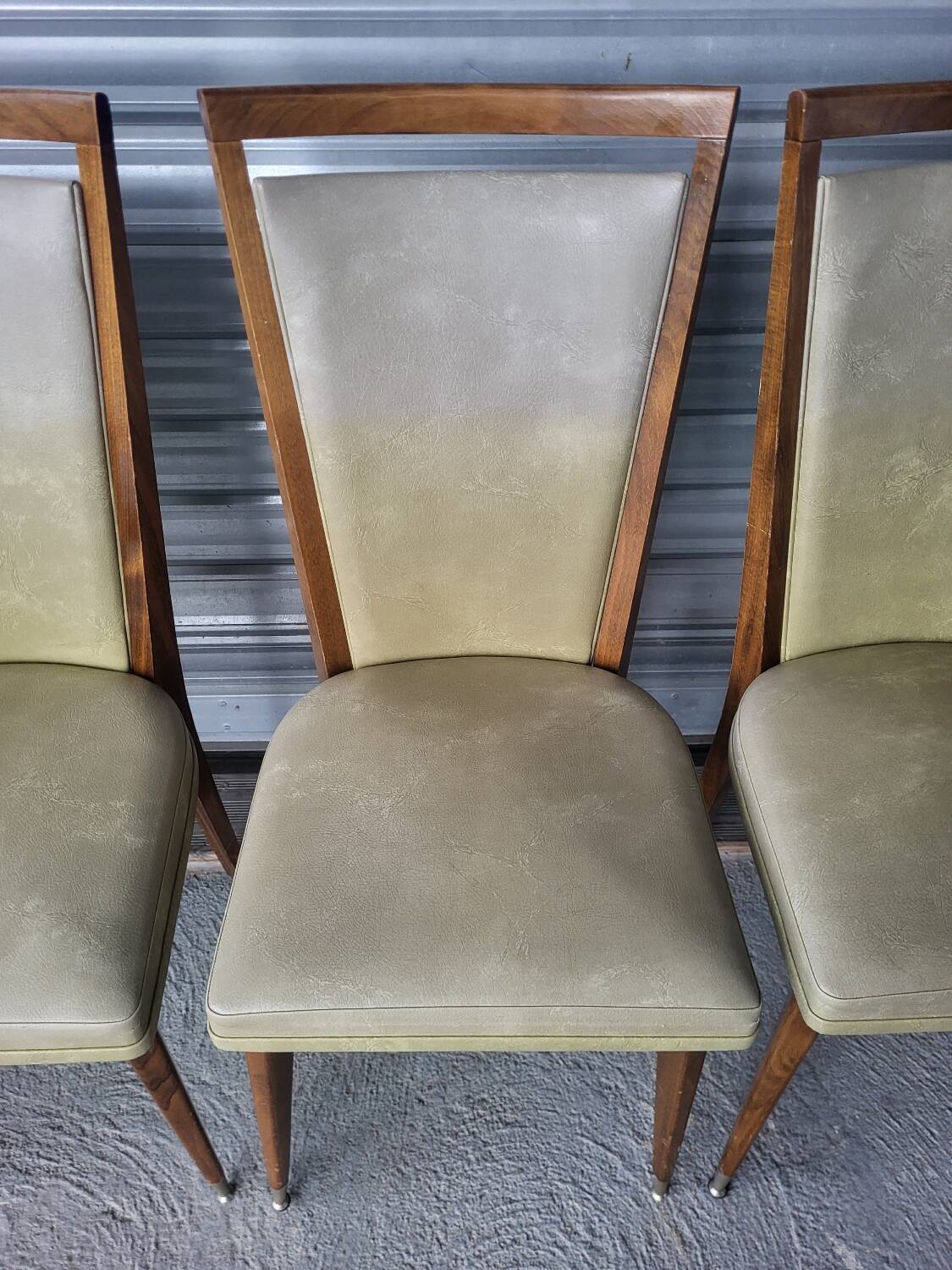 Série suite de 8 chaises Vintage circa 1960