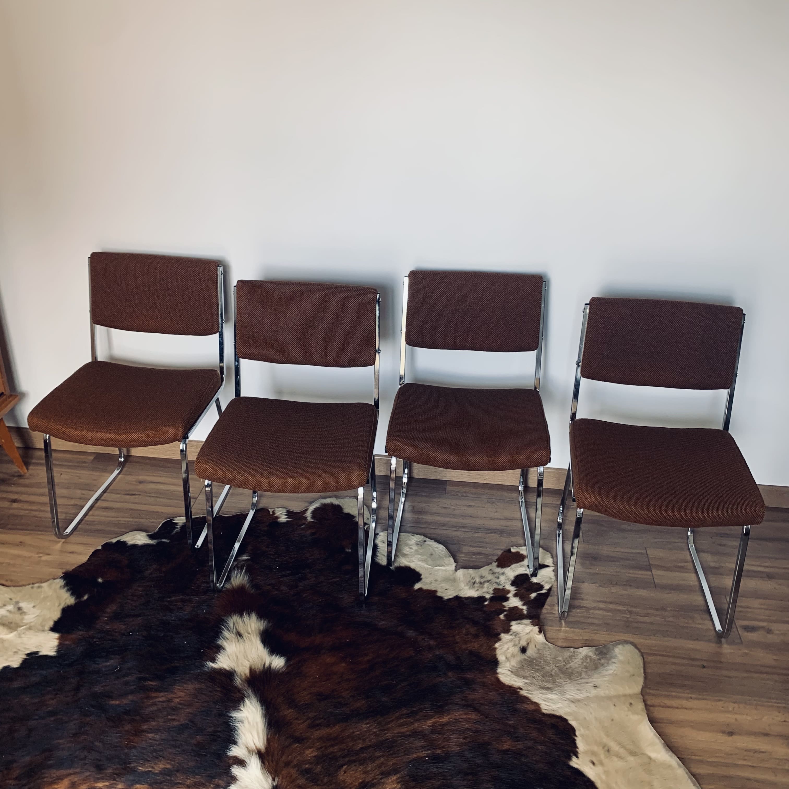 Ensemble de 4 chaises vintage