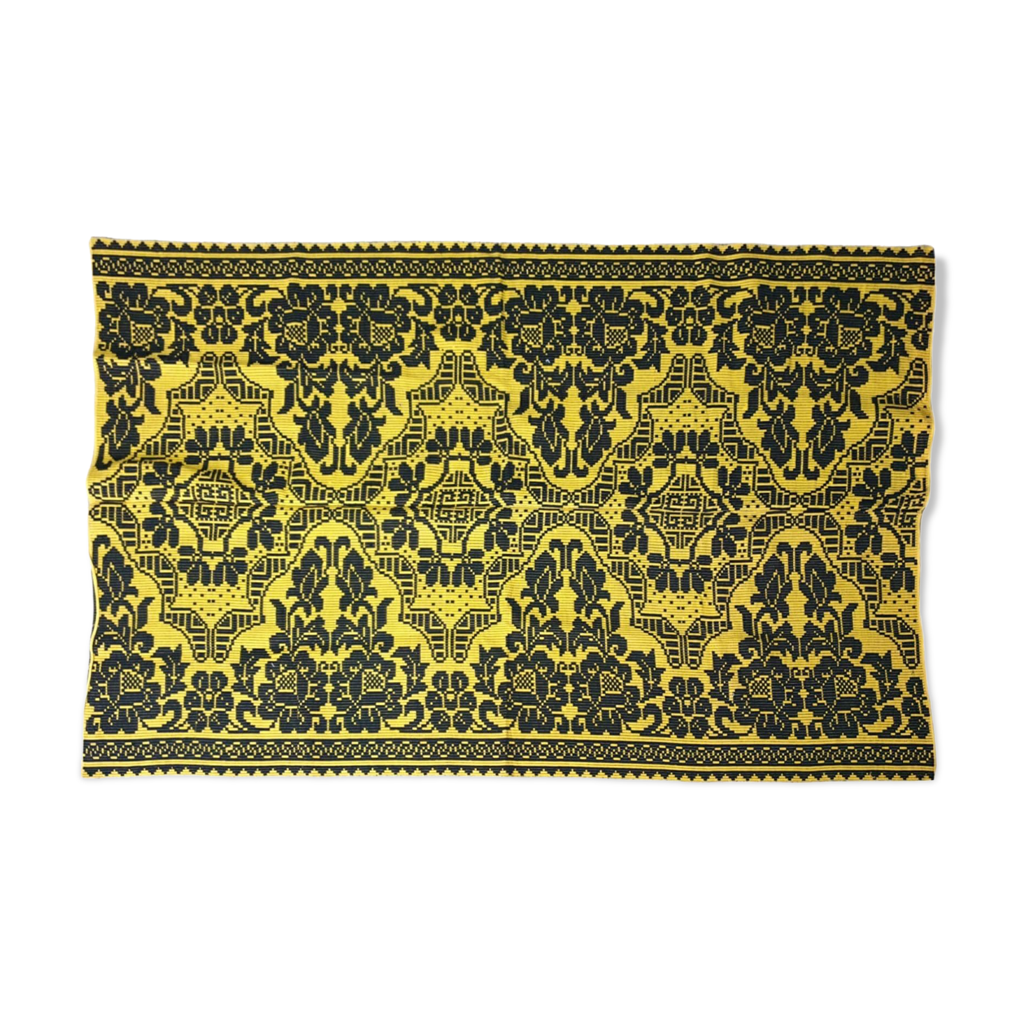 Wool handwoven yellow rug Romanian rug. Teppich. Tapis roumain. Romania