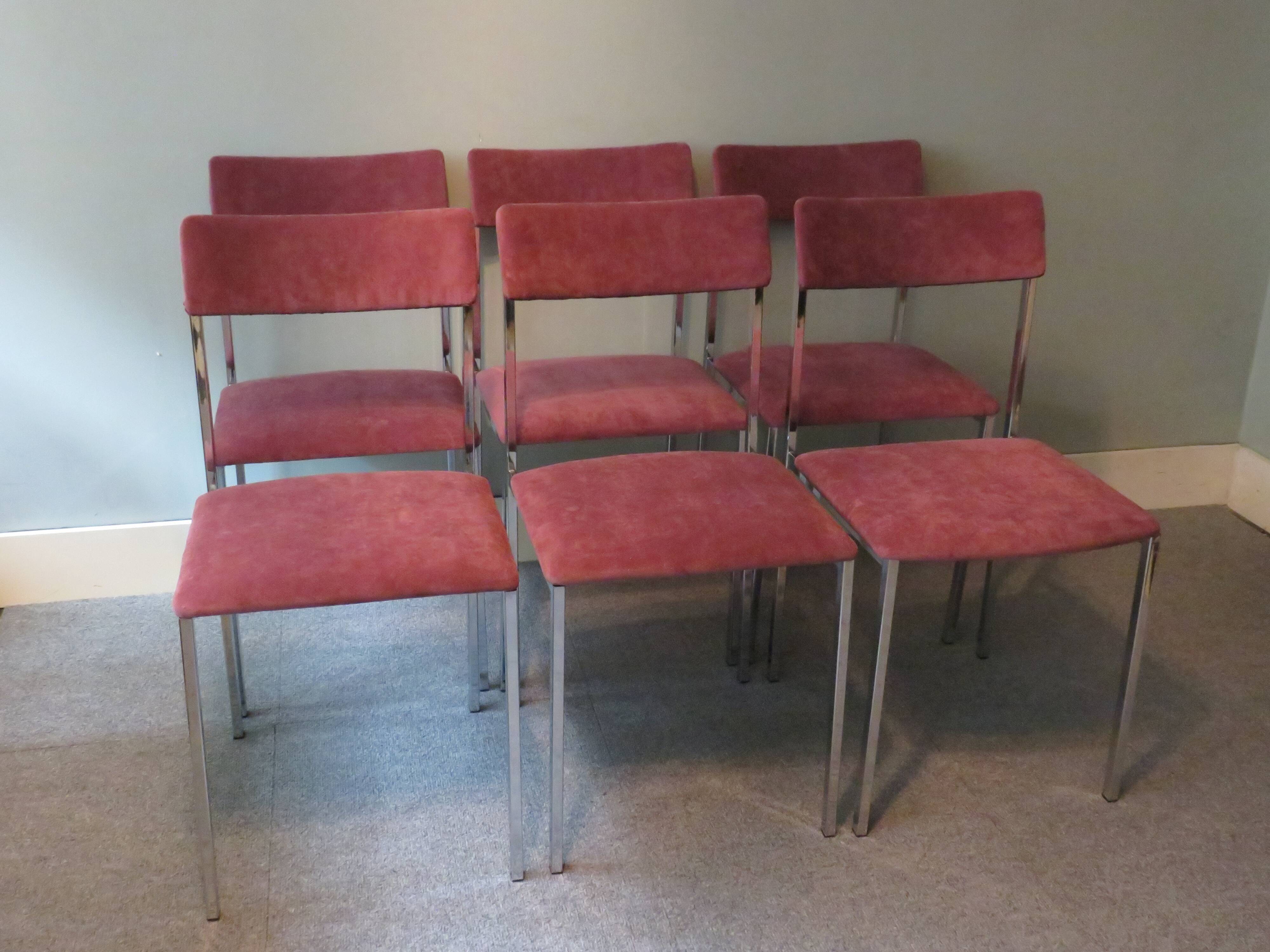 Suite of 6 chairs, Italy 1970s