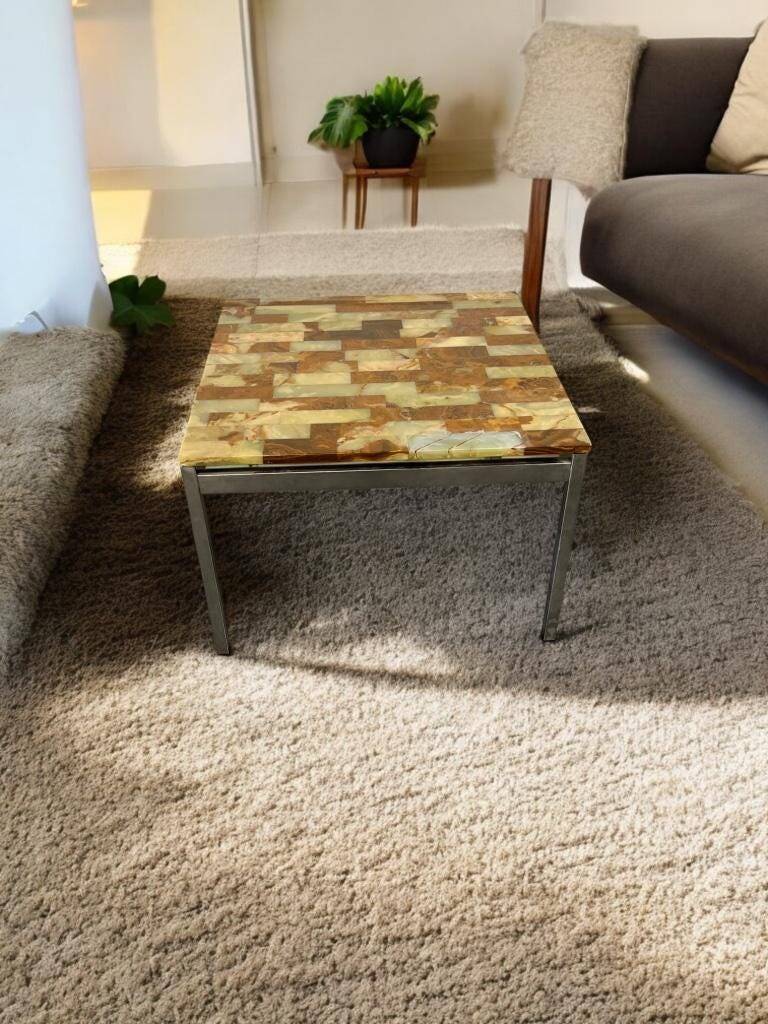 Table basse carrée vintage en onyx