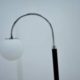 Lampe de sol Art Déco par Jindrich Halabala, années 1940.