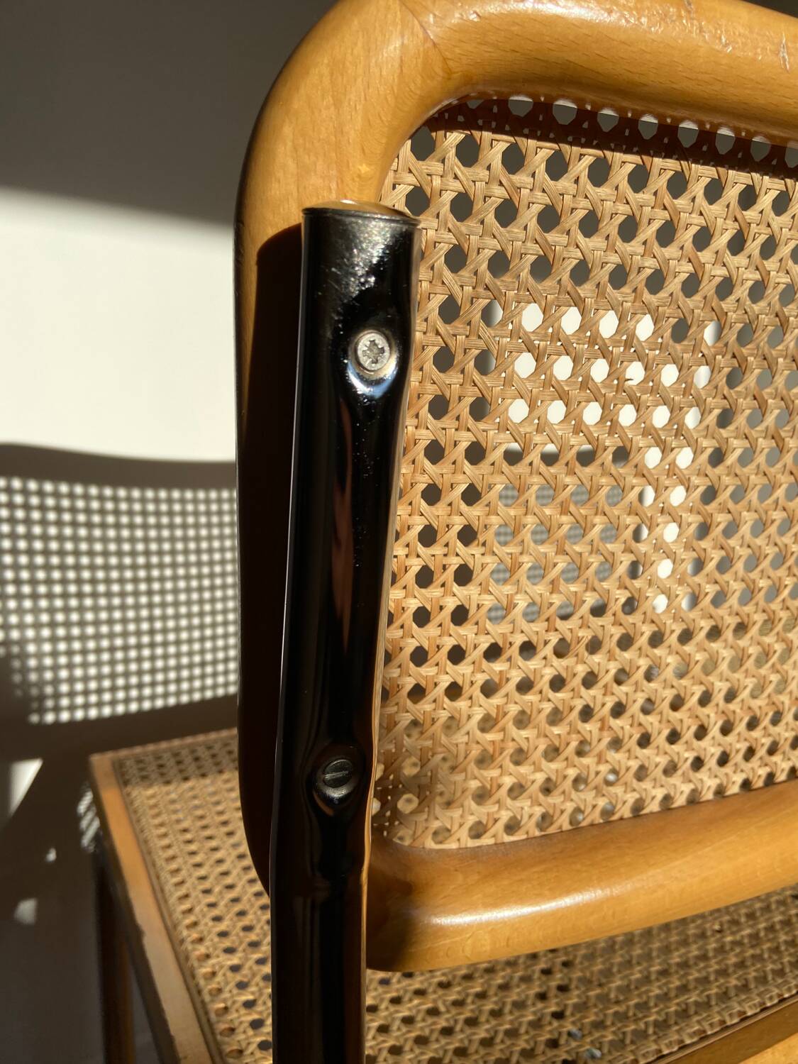 Paire de chaises cannées italiennes design Breuer