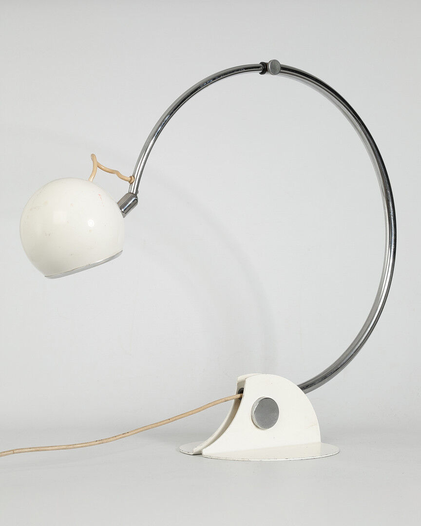 Lamp designed by luci cinisello - origin milan, italy - material: chromed metal painted white - height