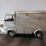 2 anciens jouets en tôle tub jrd citroën