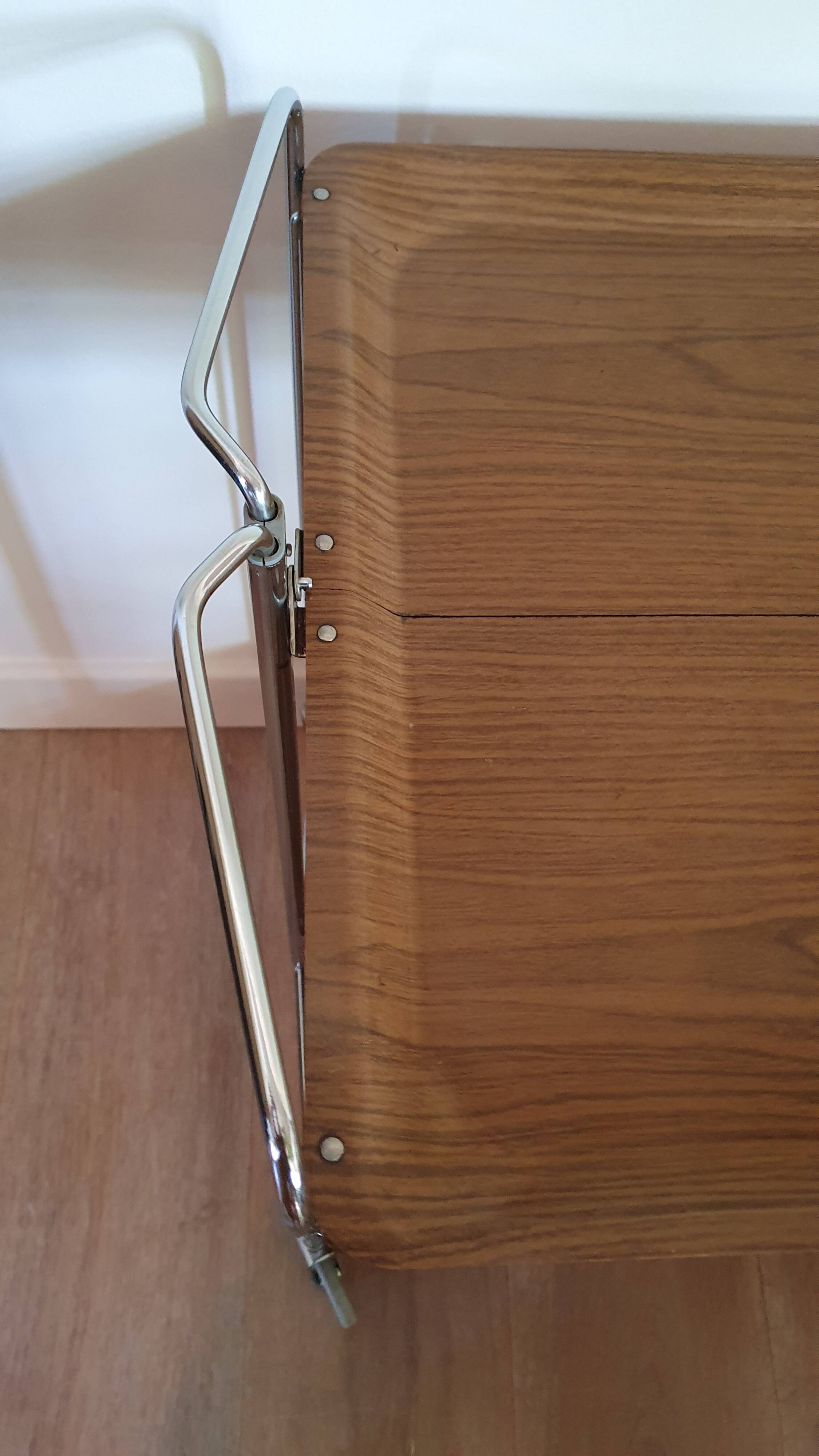 Desserte roulante en formica vintage
