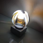 Lampe globe en verre polychrome sur socle marbre / vintage années 60-70