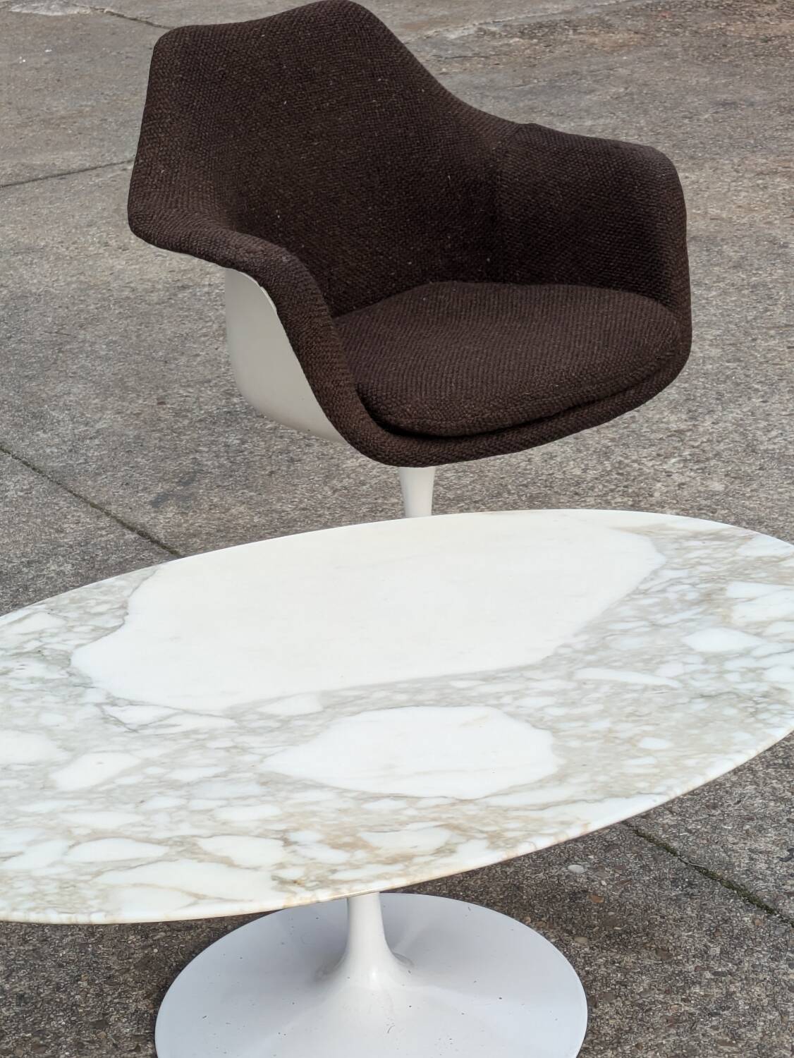 Eero Saarinen Tulip Armchair, Knoll, vintage 1960s