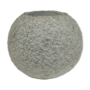 Jardinière boule béton